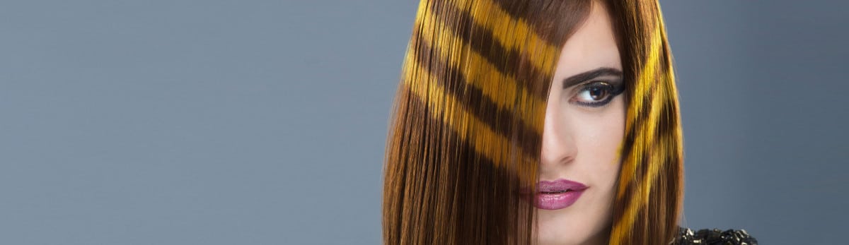 Controlar el pelo encrespado: alisadores, productos de peinado y de tratamiento para el pelo